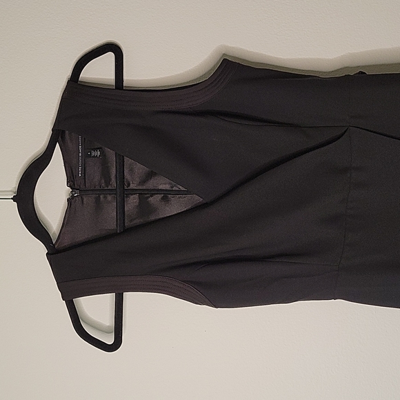 WHITEHOUSE BLACK MARKET Size 4 Black - Picture 3 of 5